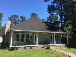 Pre-foreclosure in  Gus St Westlake, LA 70669