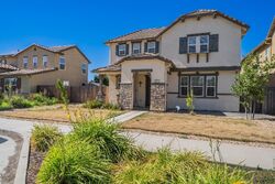 Pre-foreclosure in  W WOODWARD AVE Manteca, CA 95337