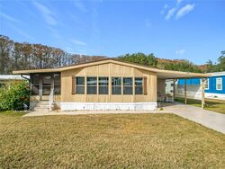  Lyonia Ln, Wildwood FL