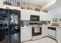  Mainsail Dr Unit 51, Naples FL