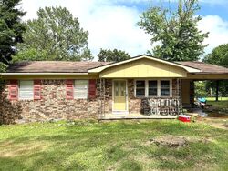 Pre-foreclosure in  Gardner St Pocahontas, AR 72455