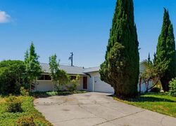 Pre-foreclosure in  San Lorenzo St Fairfield, CA 94533