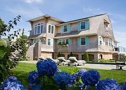 Pre-foreclosure in  WINGS NECK RD Pocasset, MA 02559