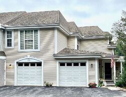  Country Place Dr, Lancaster PA