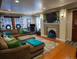 Pre-foreclosure in  Windsor Dr Belleville, IL 62223