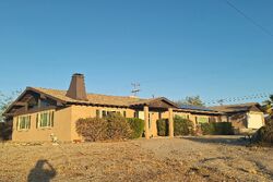Pre-foreclosure in  Persia Ave Twentynine Palms, CA 92277