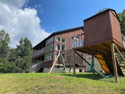 Pre-foreclosure in  Hess Mountain Rd Danville, WV 25053