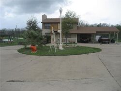 Pre-foreclosure in  Lemens Ave Hutto, TX 78634