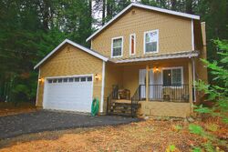 Pre-foreclosure in  Forest Glen Dr Grizzly Flats, CA 95636