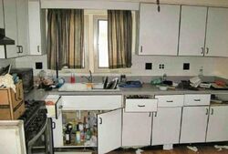 Pre-foreclosure in  Wesley Ter Schiller Park, IL 60176