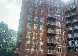 Pre-foreclosure in  MARKET COMMONS DR Fairfax, VA 22033