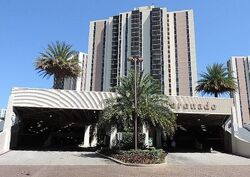 Pre-foreclosure in  W COUNTRY CLUB DR Miami, FL 33180