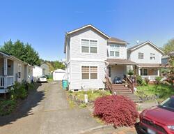 Pre-foreclosure in  N Barr Ave Portland, OR 97203