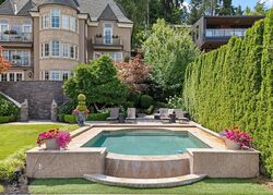  Lake Front Rd, Lake Oswego OR