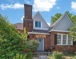 Pre-foreclosure in  Bush Blvd Birmingham, AL 35208
