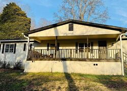 Pre-foreclosure in  Sharon Dr Springville, AL 35146