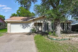  Hastings Dr, Cedar Hill TX
