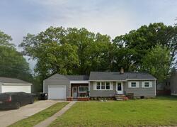 Pre-foreclosure in  43rd St Sw Wyoming, MI 49519
