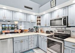 Pre-foreclosure in  Seafarer Cir  Jupiter, FL 33477