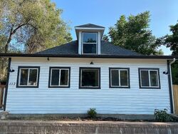 Pre-foreclosure in  5TH AVE Longmont, CO 80501