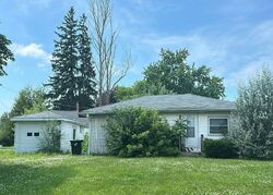 Pre-foreclosure Listing in 2nd St FOX LAKE, WI 53933