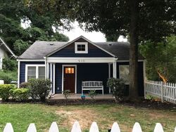 Pre-foreclosure in  Westmont Rd Sw Atlanta, GA 30311