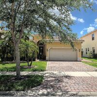  Spanish River Rd, Fort Pierce FL