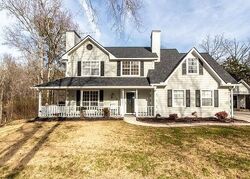 Pre-foreclosure in  Pine Dr Loganville, GA 30052