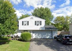 Pre-foreclosure in  Fortuna Pkwy Clay, NY 13041