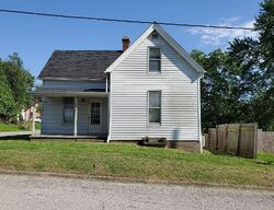  Long St, Chester IL