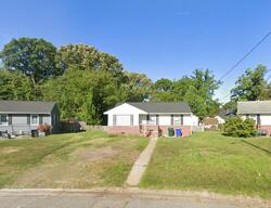  Hudson Cir, Newport News VA