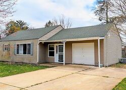 Pre-foreclosure in  E Chicago Rd New Carlisle, IN 46552