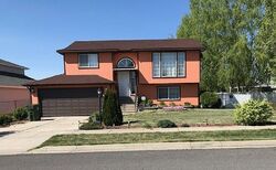 Pre-foreclosure in  E Wilding Ave Spokane, WA 99217