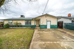 Pre-foreclosure in  E Keswick Dam Rd Redding, CA 96003