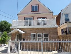 Pre-foreclosure in  Beach 84th St Far Rockaway, NY 11693