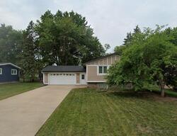 Pre-foreclosure in  Richal Dr Saint Paul, MN 55125