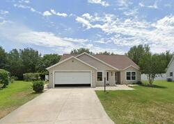 Pre-foreclosure in  Ne 51st Cir Oxford, FL 34484