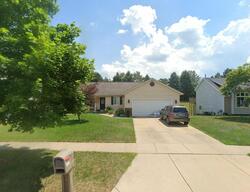 Pre-foreclosure in  Glengarry Ct Se Caledonia, MI 49316