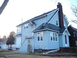 Pre-foreclosure in  COURT ST Saginaw, MI 48602