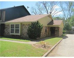 Pre-foreclosure in  E Stephenson St Shreveport, LA 71104