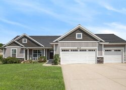 Pre-foreclosure in  Junction Dr Byron Center, MI 49315