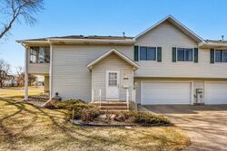  Gershwin Ln N, Saint Paul MN