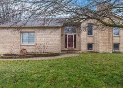 Pre-foreclosure in  Briar Creek Ln Burton, MI 48509