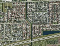 Pre-foreclosure in  SW 121ST PL Homestead, FL 33032