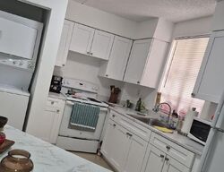 Pre-foreclosure in  Nw 186th St  Hialeah, FL 33015