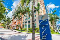 Pre-foreclosure in  Biscayne Blvd Miami, FL 33137