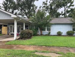 Pre-foreclosure in  Scarlet St Lake Charles, LA 70605