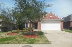 Pre-foreclosure in  CRESTWIND DR Pearland, TX 77584