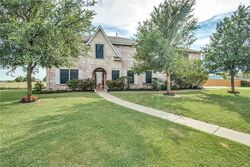 Pre-foreclosure in  Hillside Cir Justin, TX 76247