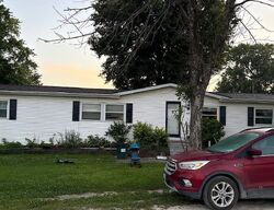 Pre-foreclosure in  E Prairie Vw Bellflower, MO 63333